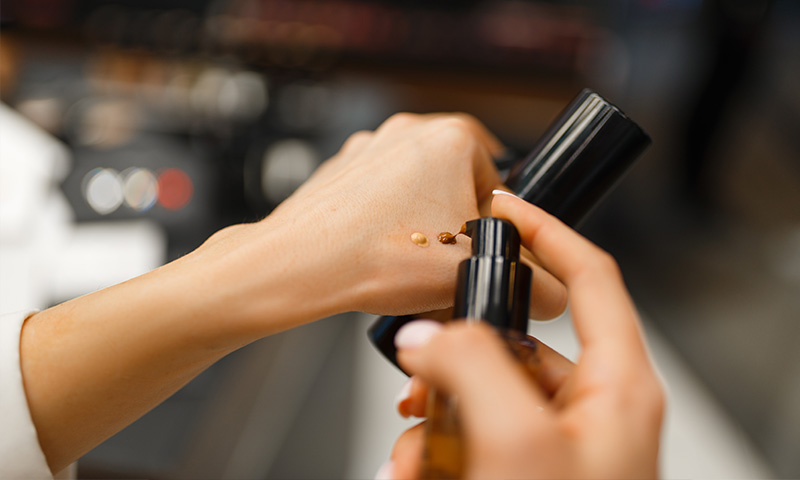 5 Trendy and Affordable Makeup Products that Every Man Needs to Have